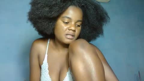 allizida01 online show from 27, 11, 2025