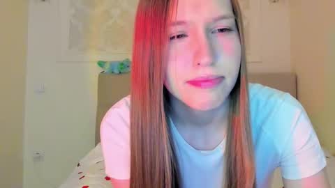 Snapshot of alllura chatting on 4, 2, 2026 Axi online show from 4, 2, 2026