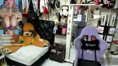 Snapshot of allsson_miller chatting on 14, 1, 2026 allsson_miller online show from 14, 1, 2026