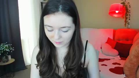 Snapshot of alluringeyess chatting on 11, 7, 2026 alluringeyess online show from 11, 7, 2026