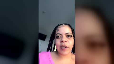 Snapshot of alluringstarr chatting on 5, 4, 2026 alluringstarr online show from 5, 4, 2026