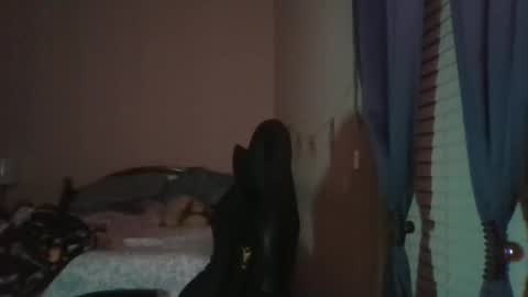 ally12334 online show from 5, 11, 2025