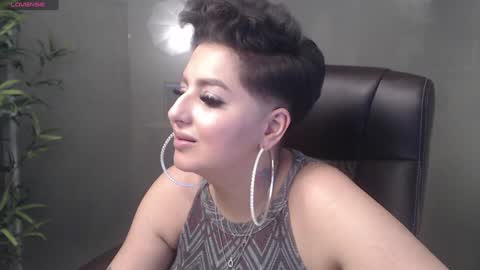         online show from 22, 12, 2024