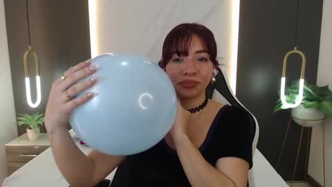 Snapshot of alma_fenix chatting on 9, 1, 2025 ALMA FENIX online show from 9, 1, 2025