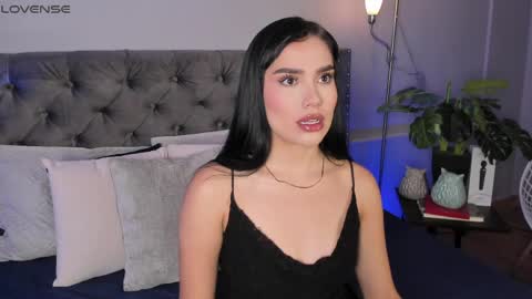 Snapshot of almablaze chatting on 15, 5, 2026 Mia online show from 15, 5, 2026