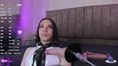 Snapshot of almazz_ chatting on 19, 9, 2025 Santy online show from 19, 9, 2025