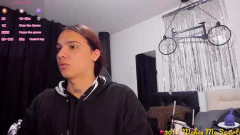 Snapshot of almazz_ chatting on 27, 11, 2025 Santy online show from 27, 11, 2025