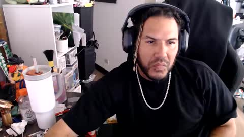 Snapshot of aloha_king chatting on 25, 5, 2026 simplyfaded online show from 25, 5, 2026