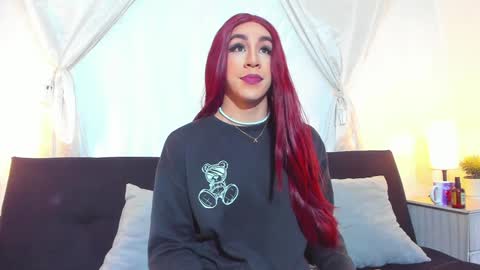 Snapshot of alonehazel chatting on 24, 1, 2025 Hazel Bowie online show from 24, 1, 2025