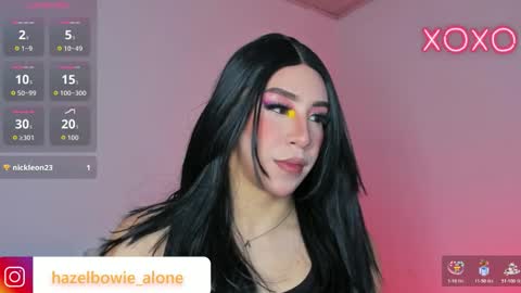 Snapshot of alonehazel chatting on 3, 11, 2025 Hazel Bowie online show from 3, 11, 2025