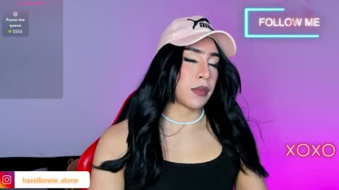 Snapshot of alonehazel chatting on 30, 11, 2025 Hazel Bowie online show from 30, 11, 2025