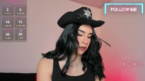 Hazel Bowie online show from 11, 2, 2026