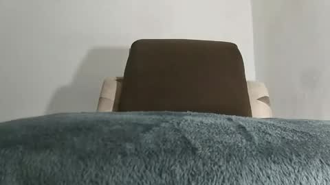 Snapshot of alotofcream chatting on 28, 5, 2026 alotofcream4u online show from 28, 5, 2026