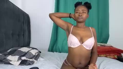 Snapshot of alotta_titties chatting on 13, 6, 2026 alotta_titties online show from 13, 6, 2026