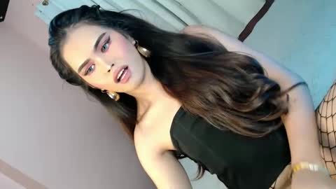 LEXY online show from 4, 2, 2025