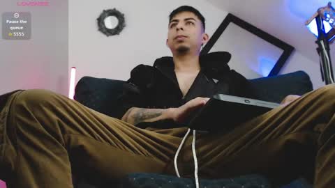Snapshot of alpha_latino_ chatting on 18, 5, 2026 alpha_latino_ online show from 18, 5, 2026