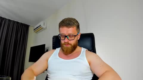 Alphaalexxx Lets reach Me 100 thumbs up online show from 15, 5, 2026