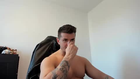 Snapshot of alphagodleatherking92 chatting on 29, 7, 2026 LeatherMaster online show from 29, 7, 2026