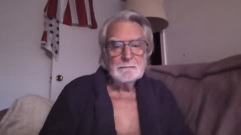 Snapshot of alphauniform chatting on 25, 1, 2025 AlphaUniform online show from 25, 1, 2025