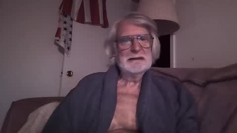 Snapshot of alphauniform chatting on 19, 2, 2025 AlphaUniform online show from 19, 2, 2025