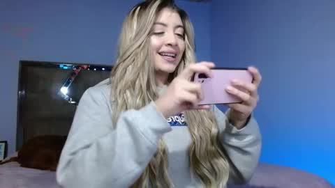 Snapshot of alyce__ chatting on 17, 2, 2026 alyce__ online show from 17, 2, 2026