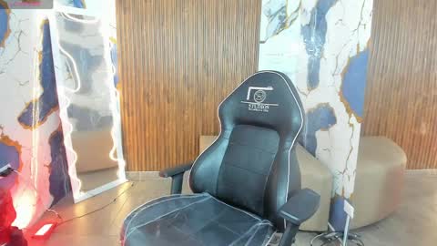 ALYCE  online show from 8, 4, 2026