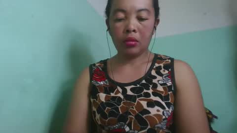Snapshot of alypierette chatting on 1, 6, 2026 alypierette online show from 1, 6, 2026