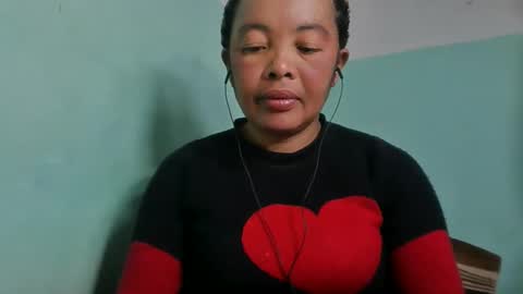 Snapshot of alypierette chatting on 9, 6, 2026 alypierette online show from 9, 6, 2026