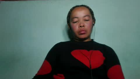 Snapshot of alypierette chatting on 23, 6, 2026 alypierette online show from 23, 6, 2026