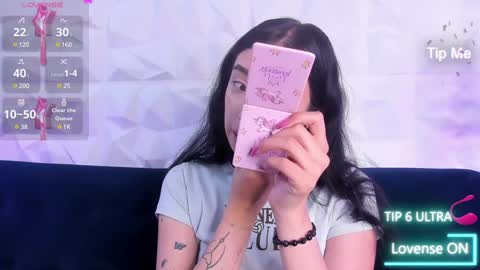 Snapshot of alys_molly chatting on 15, 1, 2025 sopie online show from 15, 1, 2025