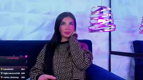 Snapshot of alys_molly chatting on 11, 2, 2025 sopie online show from 11, 2, 2025