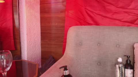 Snapshot of alys_molly chatting on 14, 2, 2025 sopie online show from 14, 2, 2025