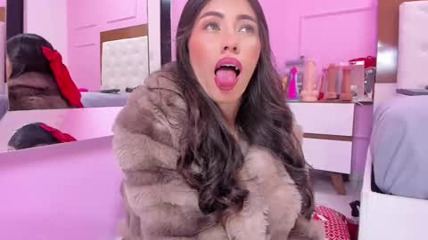 Snapshot of alysonjackson chatting on 4, 12, 2025 alysonjackson online show from 4, 12, 2025