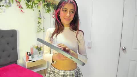 Snapshot of alyssa_joness chatting on 17, 2, 2025 alyssa_joness online show from 17, 2, 2025