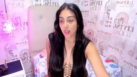 Snapshot of alyssa_park chatting on 4, 1, 2025 ALYSSA online show from 4, 1, 2025