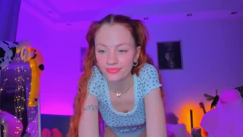 alyssa_smitt online show from 6, 10, 2025