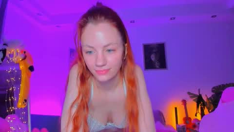 alyssa_smitt online show from 13, 10, 2025