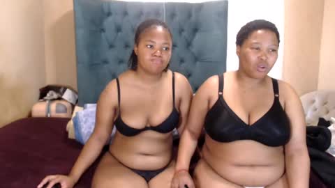 Snapshot of alyssabrownx chatting on 24, 6, 2026 alyssabrownx online show from 24, 6, 2026