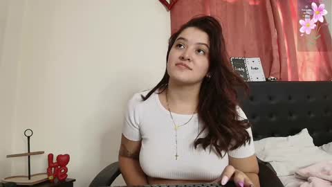 Isabella online show from 4, 2, 2025