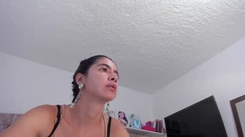 Snapshot of amadamar chatting on 19, 6, 2026 valentia online show from 19, 6, 2026