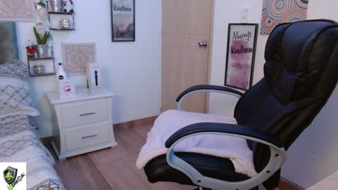 AMALIA online show from 11, 12, 2024