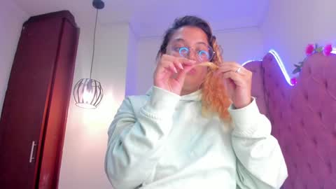 Amalia Im Back See you soon this January 7 at 10 pm Colombia time online show from 9, 2, 2025