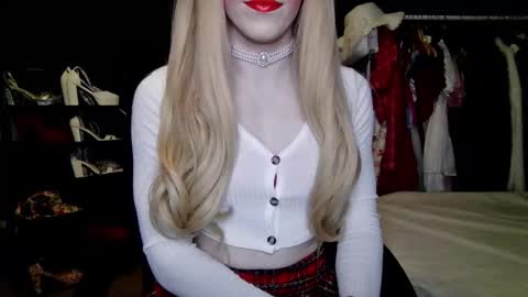 Amalie online show from 11, 9, 2025