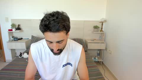 Snapshot of amancay_ chatting on 8, 1, 2025 Amancay online show from 8, 1, 2025