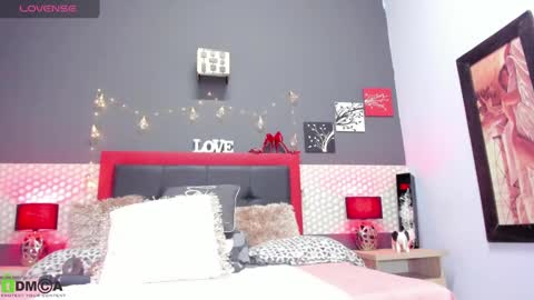 Snapshot of amanda_6ix9ine chatting on 8, 3, 2025 diana Private is Open online show from 8, 3, 2025