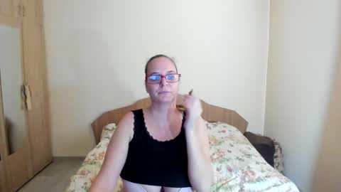 Snapshot of amanda_squirt chatting on 18, 2, 2025 amanda_squirt online show from 18, 2, 2025
