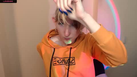 Snapshot of amandasentin chatting on 4, 10, 2025 Amanda online show from 4, 10, 2025
