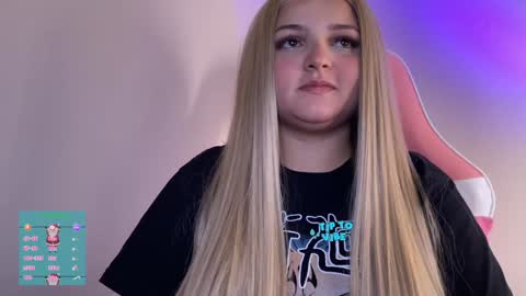 Snapshot of amandhaaa chatting on 11, 12, 2024 Amandha online show from 11, 12, 2024