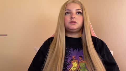 Snapshot of amandhaaa chatting on 2, 1, 2025 Amandha online show from 2, 1, 2025