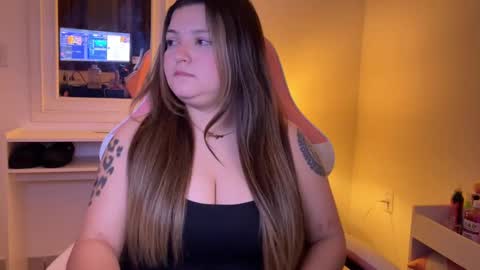 Snapshot of amandhaaa chatting on 15, 9, 2025 Amandha online show from 15, 9, 2025